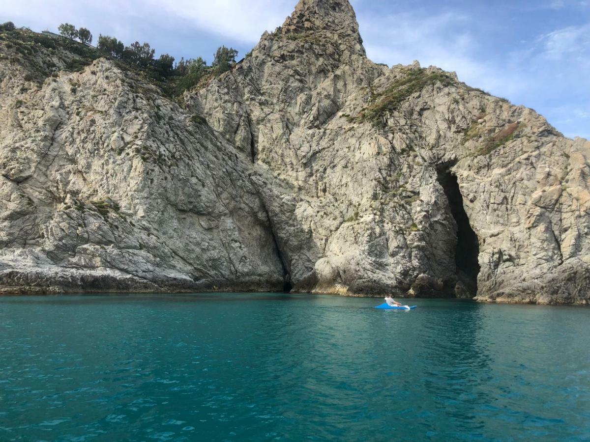 Villa Rosa Tropea Exteriör bild