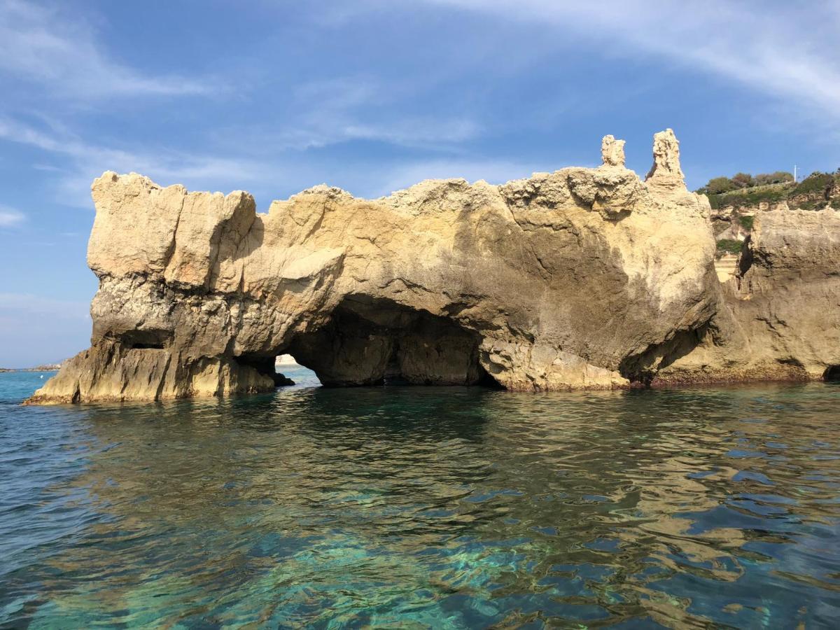 Villa Rosa Tropea Exteriör bild